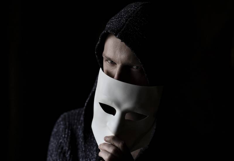 Avocat pénal marseille pour escroquerie abus de confiance Maître Loïc ROCCARO